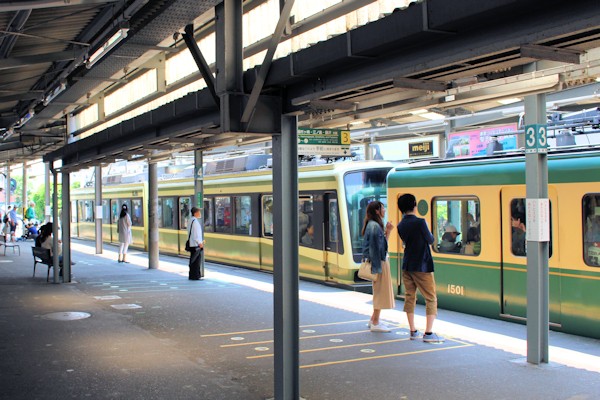 江ノ電（鎌倉駅）