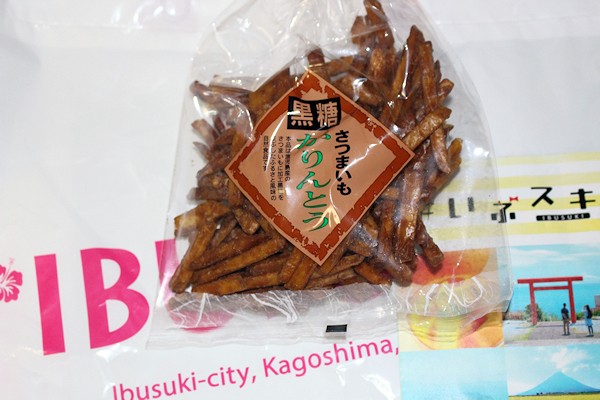 唐船峡食品さつまフーズの黒糖かりんとう（九州観光・物産フェア2016in代々木公園で購入）