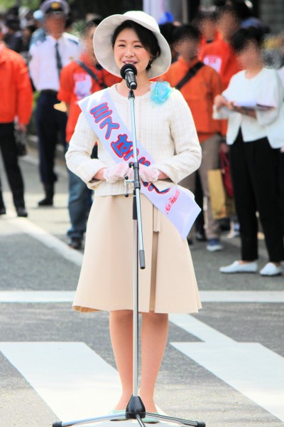 ミスはこだて 佐々木彩花さんはザよこはまパレードで函館市のPRに活躍（横浜市中区）