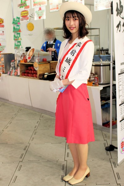 弘前城ミス桜の西村菜々穂さんは青森10市大祭典の集客に活躍（ふるさと祭り東京 東京ドーム）