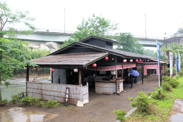 鮎料理の「磯部簗」（いそべやな）- 群馬県安中市