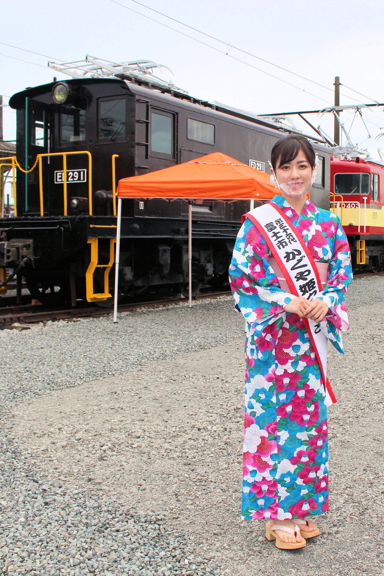 第36代（2021）富士市かぐや姫クイーンの齋藤果歩さん（岳南富士岡駅 機関車ひろば 静岡県富士市）