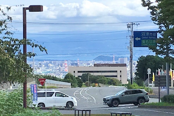 愛鷹広域公園多目的競技場からの眺め（静岡県沼津市）